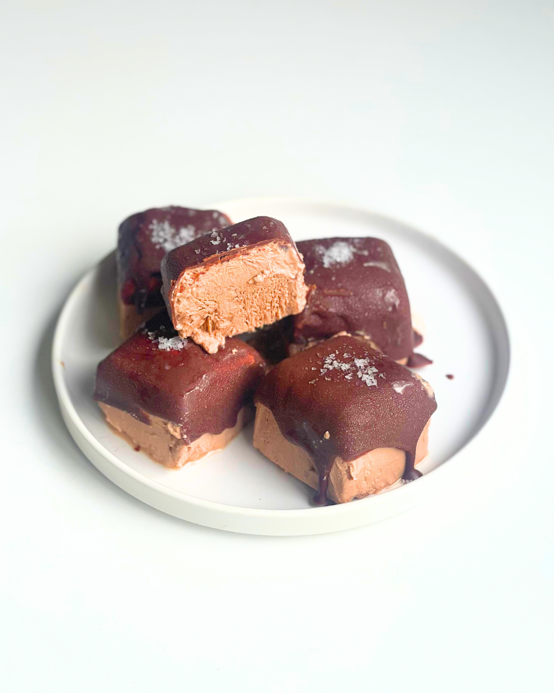 no-bake chocolate cheesecakes on a plate