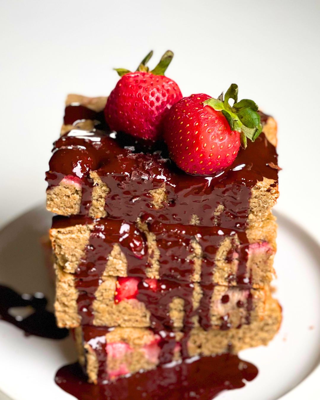 Strawberry Oatmeal Protein Bars