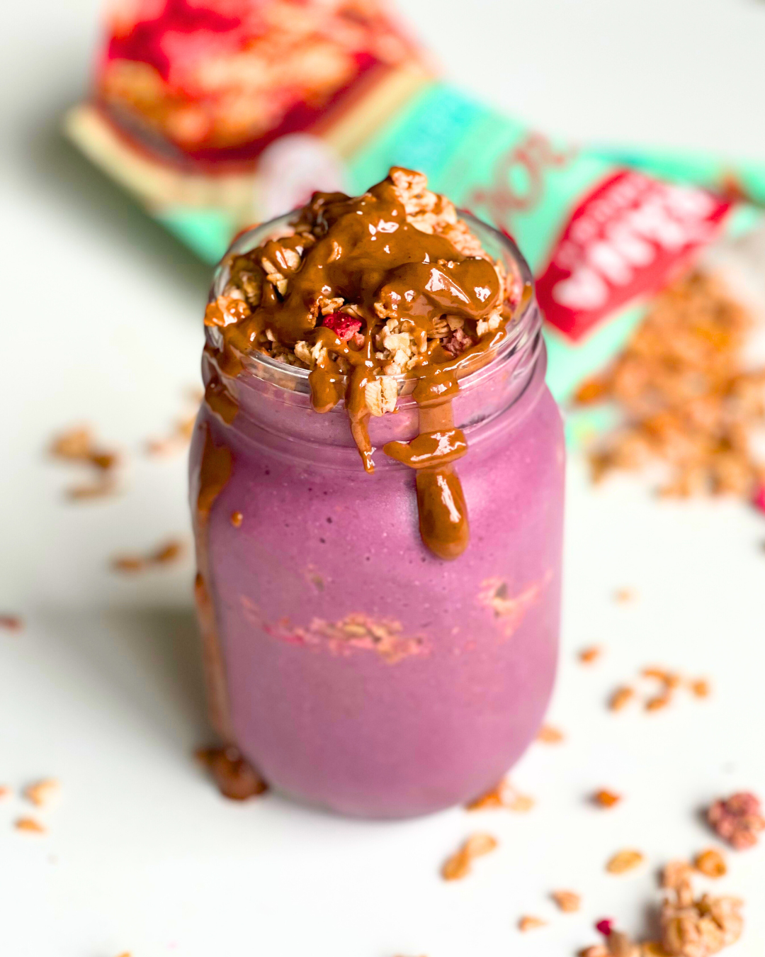 Raspberry Granola Protein Shake – Evann Ryan